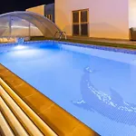 Luxury Melissa Vila Costa De Antigua
